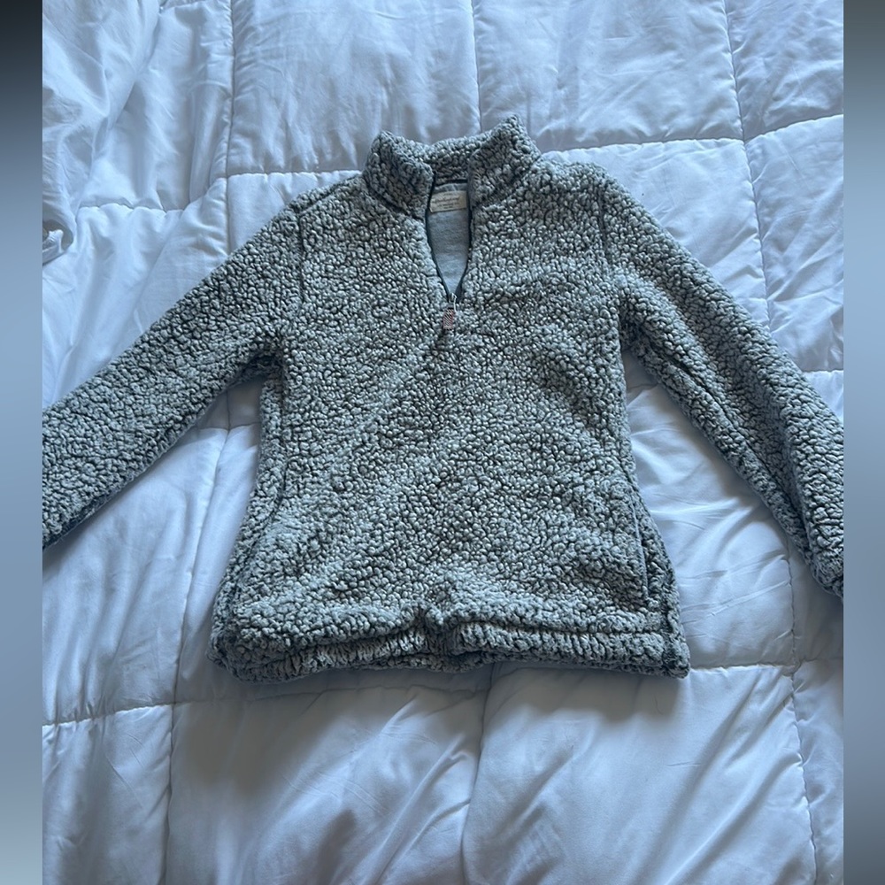 Winter jacket, warm, smoke free home, never worn before!!